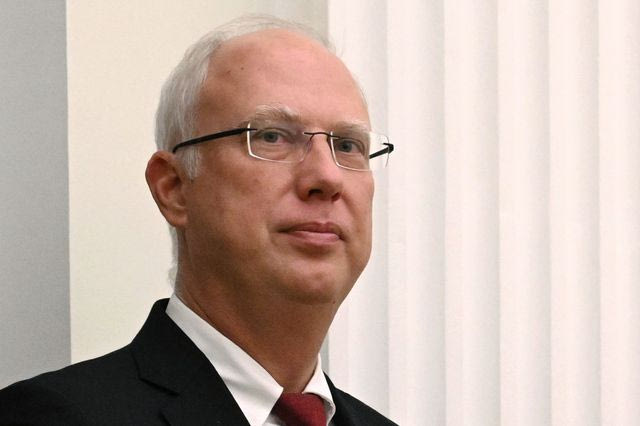 Απεσταλμένος Πούτιν: “Εποικοδομητικές οι συνομιλίες με τις ΗΠΑ στο Μαϊάμι, θα συνεχιστούν”