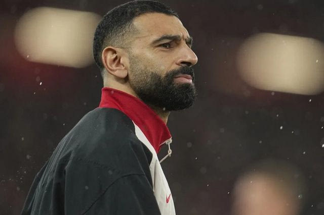 Βόμβες Σαλάχ: “Μου φαίνεται ότι κάποιος δεν με θέλει στην ομάδα, η Λίβερπουλ με εκθέτει”