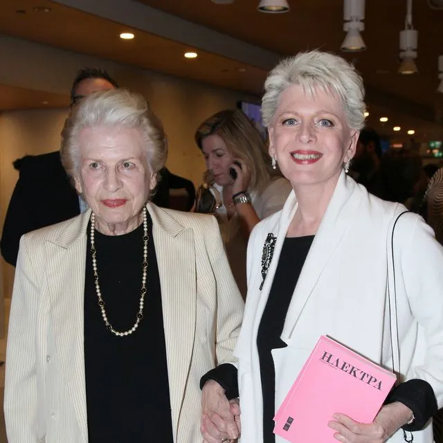 Έλενα Ακρίτα: Το “ευχαριστώ” στα κόμματα για την αναγνώριση της προσφοράς της μητέρας της