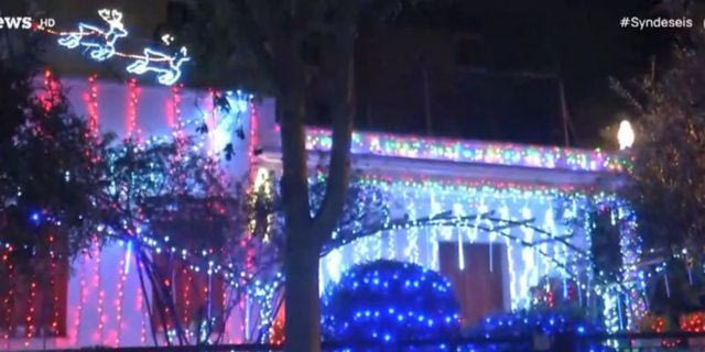 Αυτό είναι το πιο χριστουγεννιάτικο σπίτι και βρίσκεται στο Χαλάνδρι