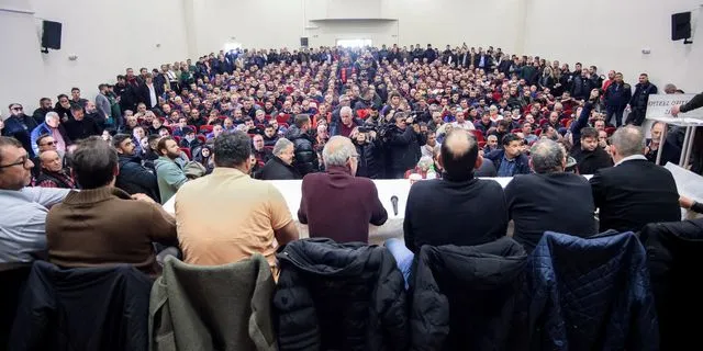 Πανελλαδική σύσκεψη αγροτών στη Νίκαια Λάρισας