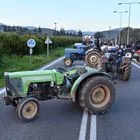 Αγροτικά μπλόκα σε όλη τη χώρα