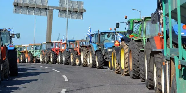 Προβληματισμός του τουριστικού κλάδου για τις συνεχιζόμενες αρρυθμίες στον συγκοινωνιακό χάρτη της χώρας