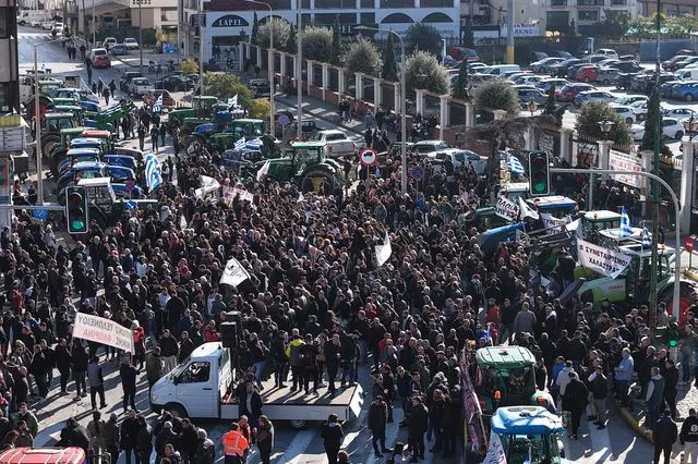 Συλλαλητήριο αγροτών και κτηνοτρόφων στο λιμάνι της Θεσσαλονίκης