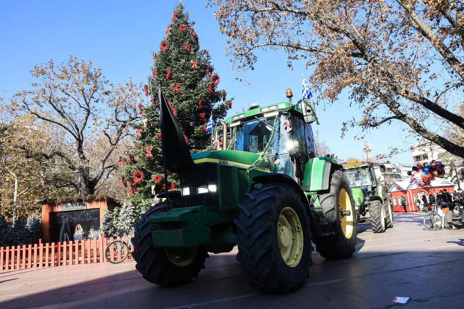 Τα νεύρα της κυβέρνησης για τη στήριξη των πολιτών στους αγρότες