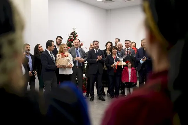 Χριστουγεννιάτικα Κάλαντα στον Νίκο Ανδρουλάκη: Το μήνυμα του προέδρου του ΠΑΣΟΚ