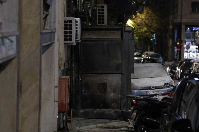 Επίθεση με μολότοφ στο ΑΤ Κυψέλης – 14 προσαγωγές