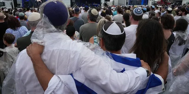 Επίθεση στο Σίδνεϊ: Οικογένειες θυμάτων ζητούν ομοσπονδιακή έρευνα για τον αντισημιτισμό