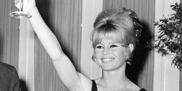 Μπριζίτ Μπαρντό: Η πολυτάραχη ζωή και το ταραγμένο τέλος ενός sex symbol