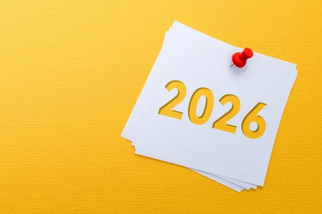 Αργίες 2026: Όλα τα τριήμερα της νέας χρονιάς