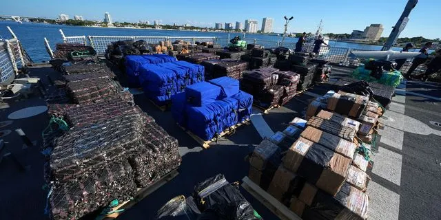 Ο Έλληνας “βαρώνος” πίσω από το φορτίο κοκαΐνης στον Ατλαντικό και το γνωστό “τυχερό ξέπλυμα”