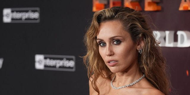 Η Μάιλι Σάιρους