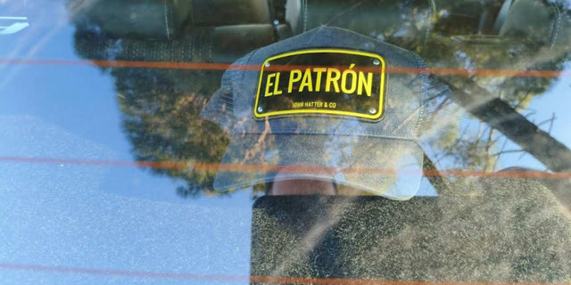 Καπέλο με λογότυπο "El Patron"