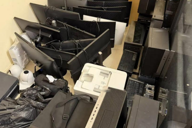 Κλοπή υπολογιστών από ΕΚΠΑ