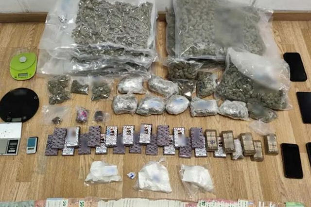 Συλλήψεις μελών κυκλώματος διακίνησης ναρκωτικών