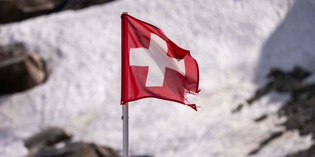 Ελβετία: “Ψευδαίσθηση” ότι η ουδετερότητα προσφέρει προστασία