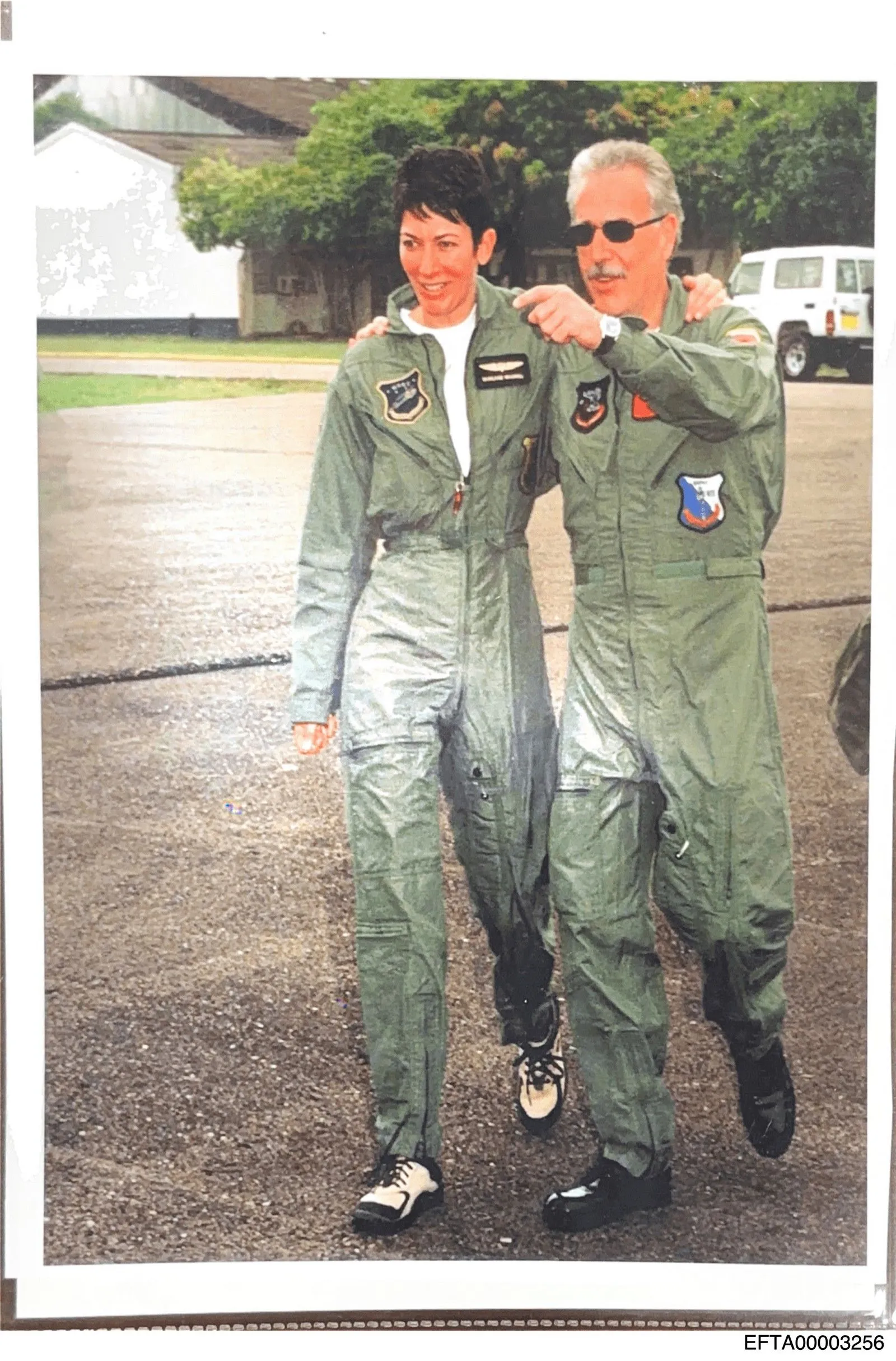 H Γκισλέιν Μάξγουελ με τον πρώην Πρόεδρο της Κολομβίας, Ανδρέw Παστράνα, στην Κολομβία