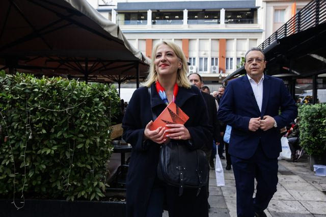 Επίσκεψη του Προέδρου του ΣΥΡΙΖΑ-Προοδευτική Συμμαχία Σωκράτη Φάμελλου στον Πειραιά