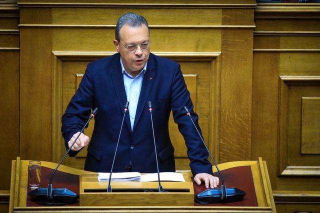 Φάμελλος: “Εχθρός της Ελλάδας είναι η πολιτική που εγκαταλείπει τον πρωτογενή τομέα”