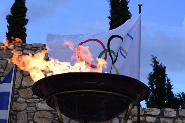Στο Καλλιμάρμαρο η Τελετή Παράδοσης της Ολυμπιακής Φλόγας