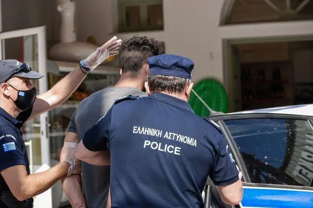 Ο δράστης της γυναικοκτονίας στη Φολέγανδρο