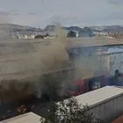 Φωτιά σε αποθήκες εργοστασίου στου Ρέντη – Προκλήθηκαν ζημιές