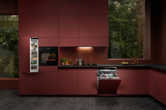 AEG x Άκης Πετρετζίκης: Η πιο γευστική συνεργασία της χρονιάς