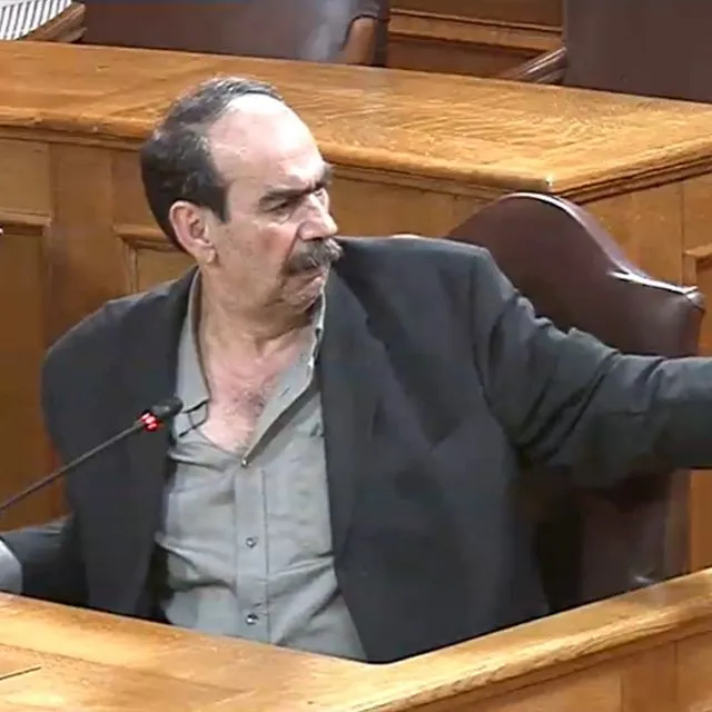 Εξεταστική ΟΠΕΚΕΠΕ: Η θλιβερή εικόνα του “Φραπέ” εκθέτει την κυβέρνηση