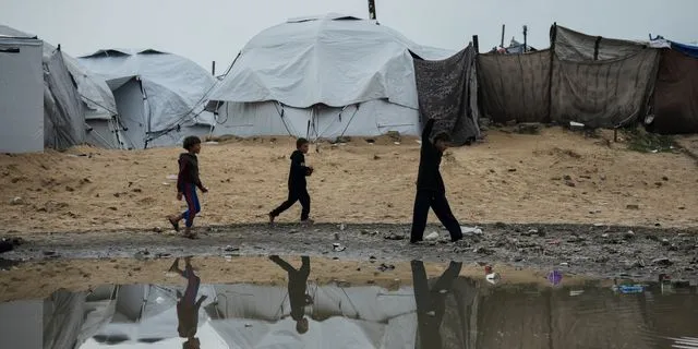 Εκτοπισμένα παιδιά στη Γάζα