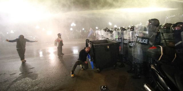 Βίαιες διαδηλώσεις στη Γεωργία