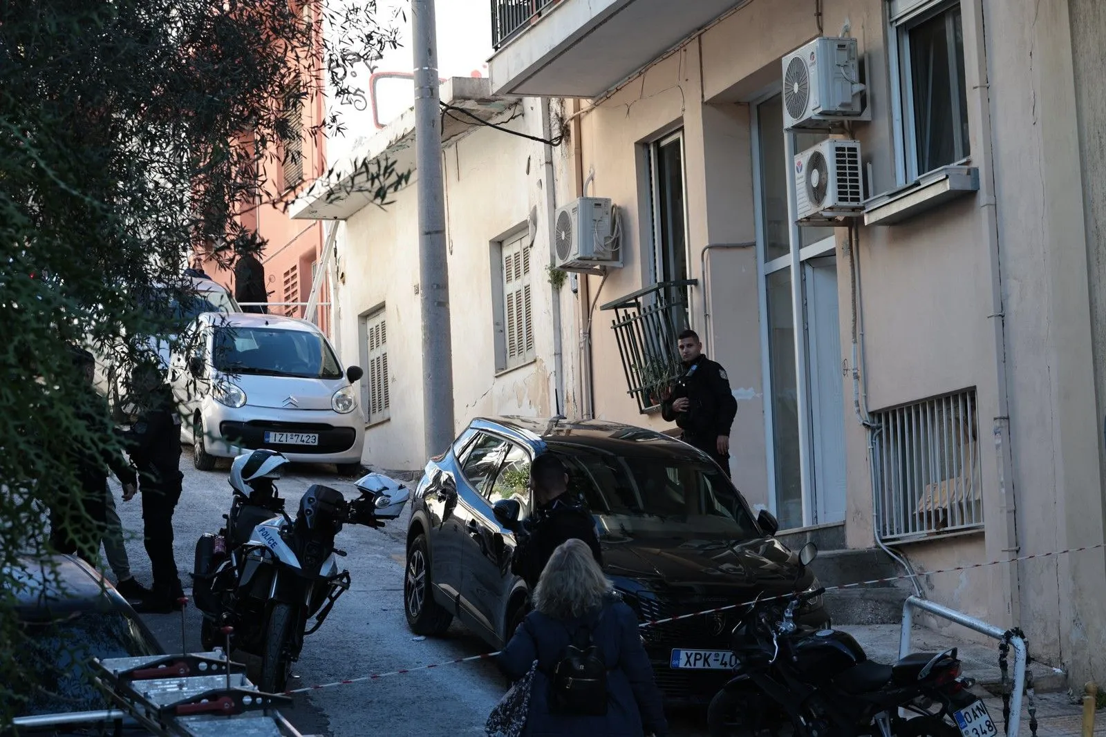 Μαχαίρωσε τη σύζυγό του και αυτοκτόνησε