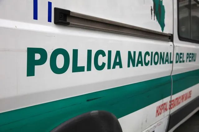 Περού: 17 χρόνια κάθειρξη σε αστυνομικούς που βασάνισαν και βίασαν τρανς γυναίκα σε ΑΤ