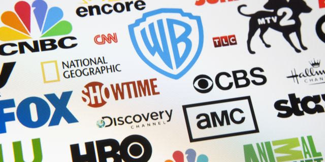 Η Warner Bros απορρίπτει την εξαγορά της Paramount υπέρ της Netflix
