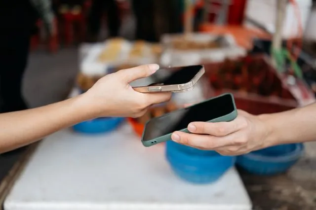 ΔΙΑΣ: Το IRIS διαθέσιμο σε POS και ηλεκτρονικά καταστήματα