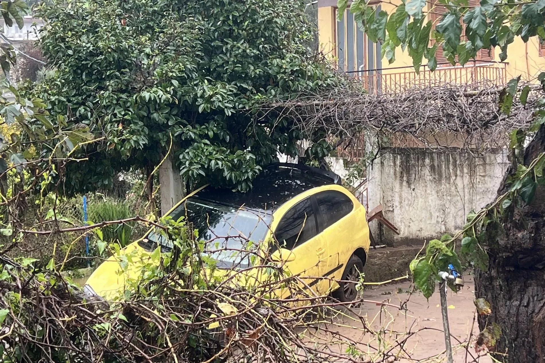 Πώς θα διεκδικήσετε αποζημίωση αν πληγήκατε από την κακοκαιρία