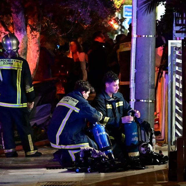 Καλλιθέα: Δύο νεκροί μετά από έκρηξη και φωτιά σε διαμέρισμα