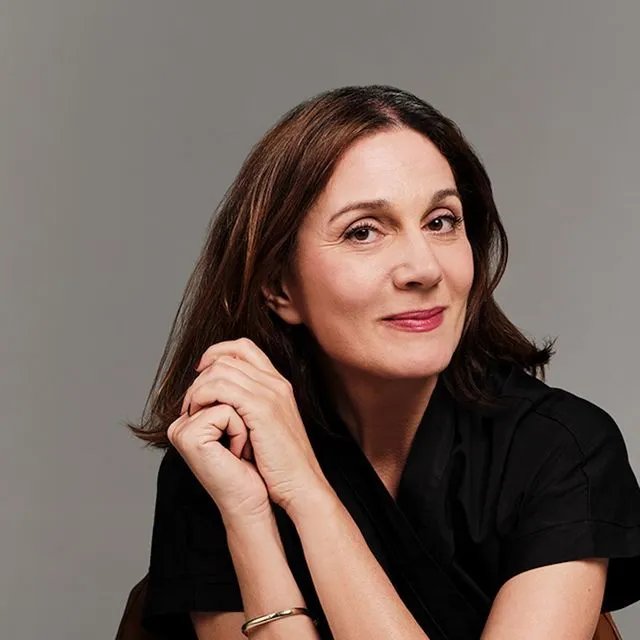 Έλενα Καρακούλη