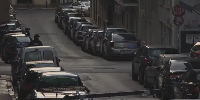 Κυψέλη: Η στιγμή της ελεγχόμενης έκρηξης του ύποπτου αντικειμένου