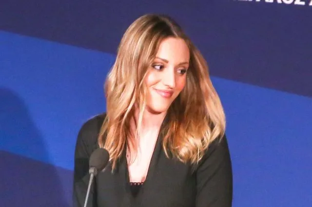 Η Άννα Κορακάκη