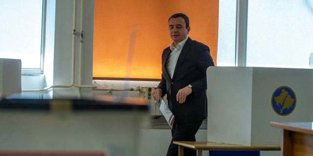 Ο Άλμπιν Κούρτι