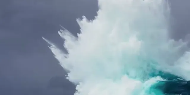 “Pincer attack”: Παράξενο γιγάντιο κύμα καταγράφηκε ανοιχτά της Δυτικής Αυστραλίας