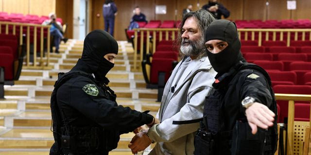 Ο Γιάννης Λαγός στη Δίκη της Χρυσής Αυγής