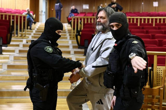 Ο Γιάννης Λαγός στη Δίκη της Χρυσής Αυγής