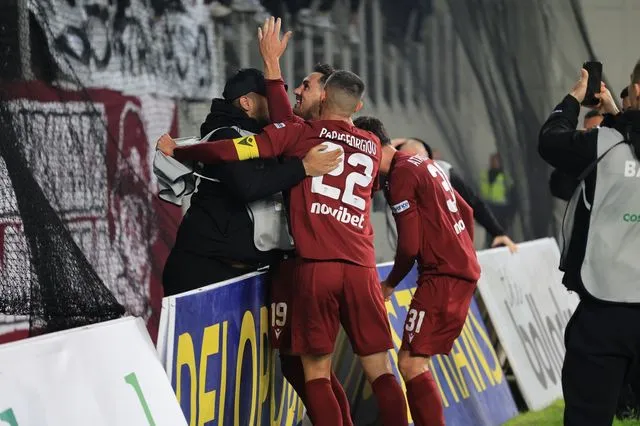 ΑΕΛ Novibet – Παναθηναϊκός 2-2: Μπλόκο στη Λάρισα, οι βυσσινί σόκαραν τους πράσινους 90+9′ με μοιραίο τον Μλαντένοβιτς