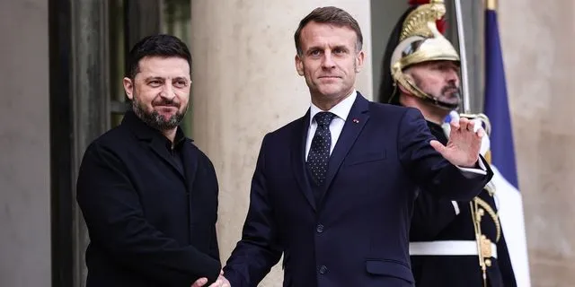 Βολοντίμιρ Ζελένσκι και Εμανουέλ Μακρόν