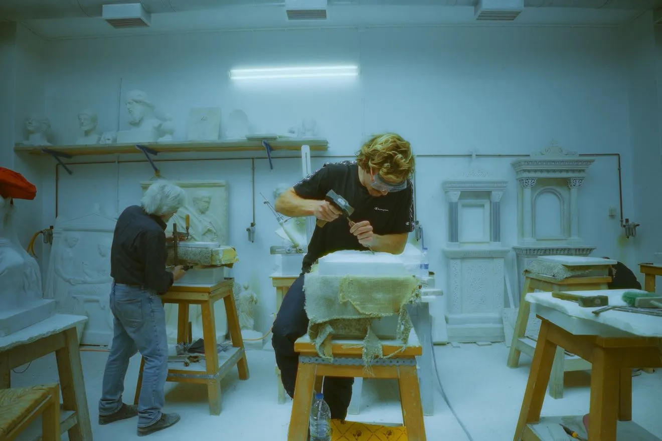 Η Ανώτερη Σχολή Καλών Τεχνών Μαρμαροτεχνίας Πανόρμου Τήνου