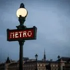 Επίθεση με μαχαίρι στο μετρό του Παρισιού – Τρεις τραυματίες