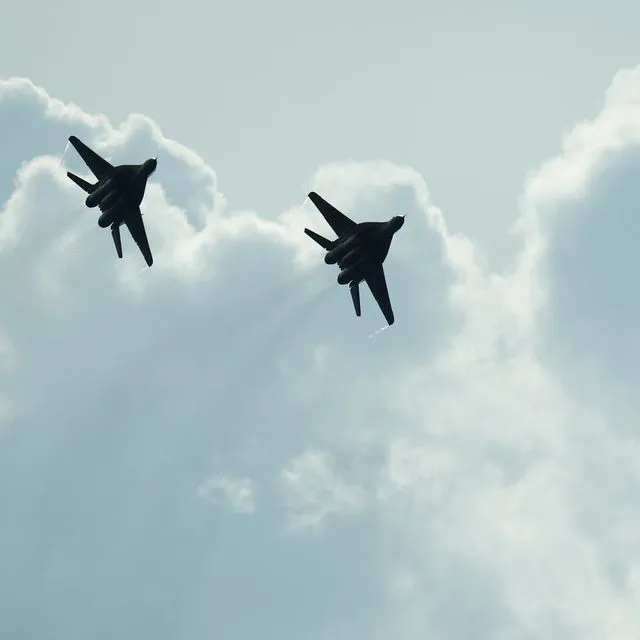 Η Ουκρανία λέει πως κατέστρεψε μαχητικό αεροσκάφος και ραντάρ της Ρωσίας 