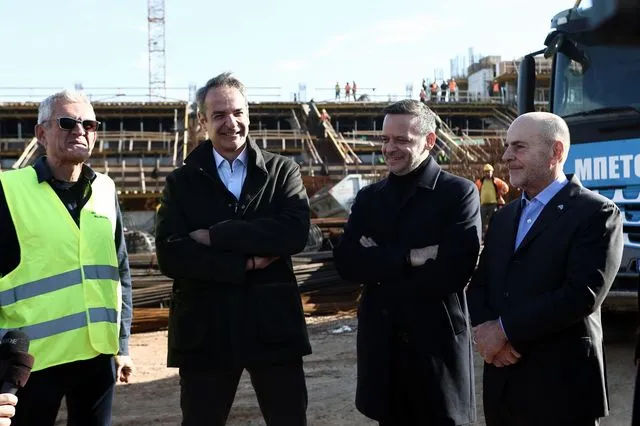 Επίσκεψη Μητσοτάκη στα έργα του νέου γηπέδου στον Βοτανικό – “Ένα γήπεδο που αξίζει ο Παναθηναϊκός”