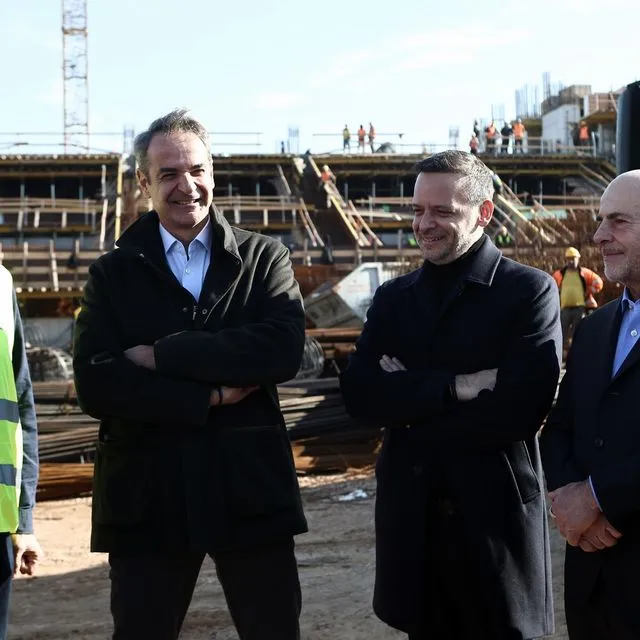 Επίσκεψη Μητσοτάκη στα έργα του νέου γηπέδου στον Βοτανικό